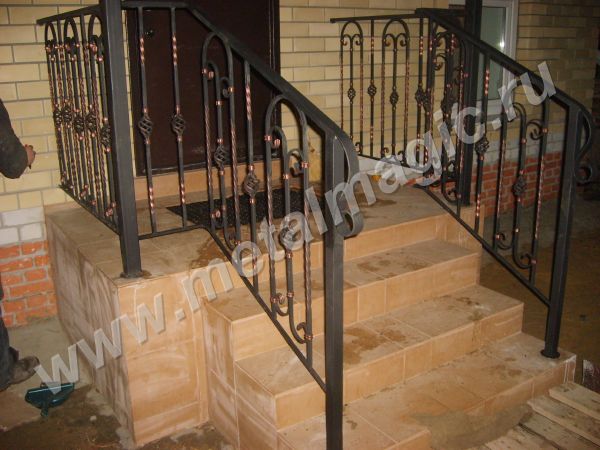 Фото перил на крыльце своими руками в частном доме Фото перил на крыльце своими руками в частном доме